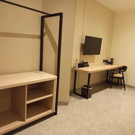 Ow! Hotel Boutique Kemayoran-3